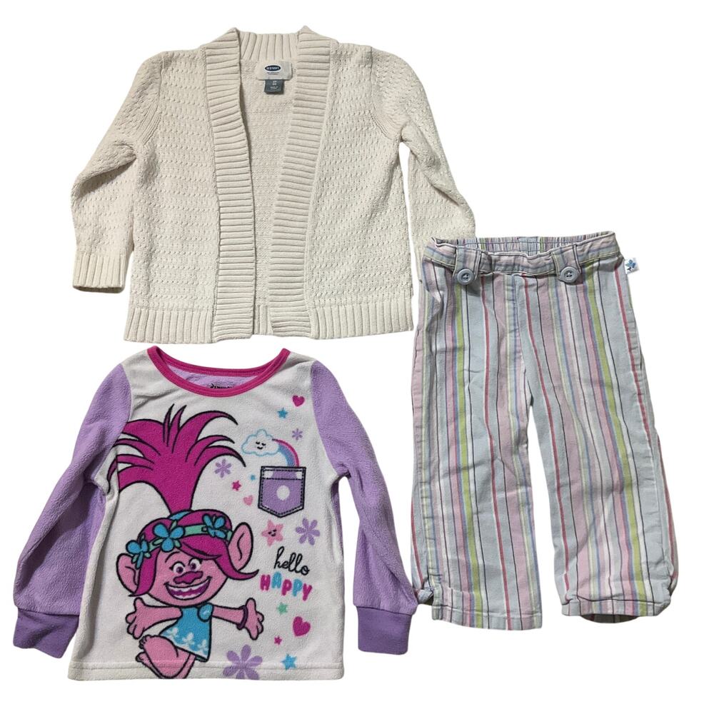 Old Navy | DreamWorks Bundle of clothes Toddlers Girl size 3T 24M White Purple